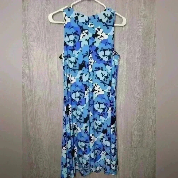 Pappagallo Blue & Aqua Floral Sleeveless Dress. Size small. 100%polyester - Picture 4 of 5